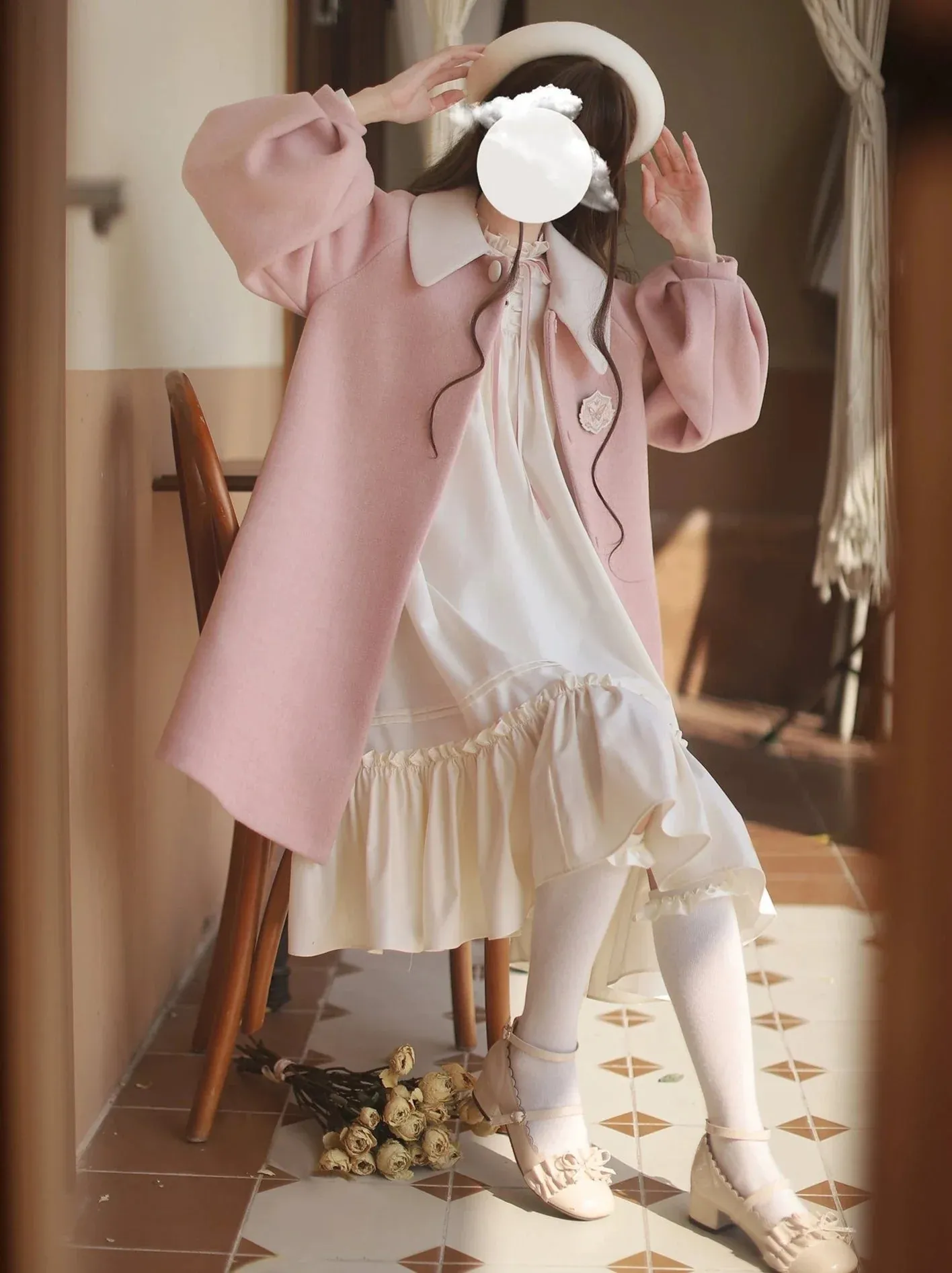 Badge Pink Frilled Doll   Lolita   Dress Off-White Coat Collar