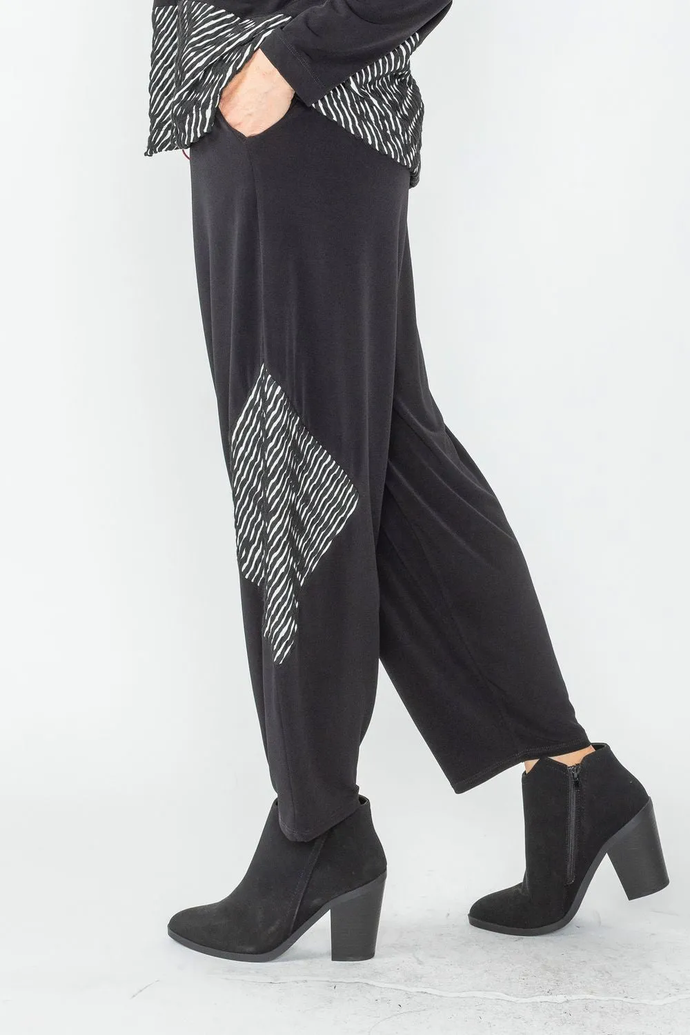 Black Baggy Elastic Pants