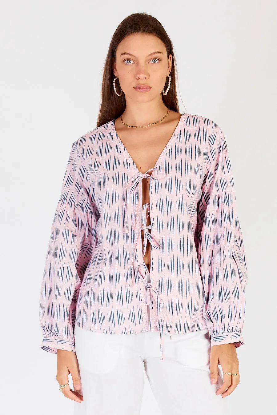 Cowgirl Mano Tie Shirt Musk