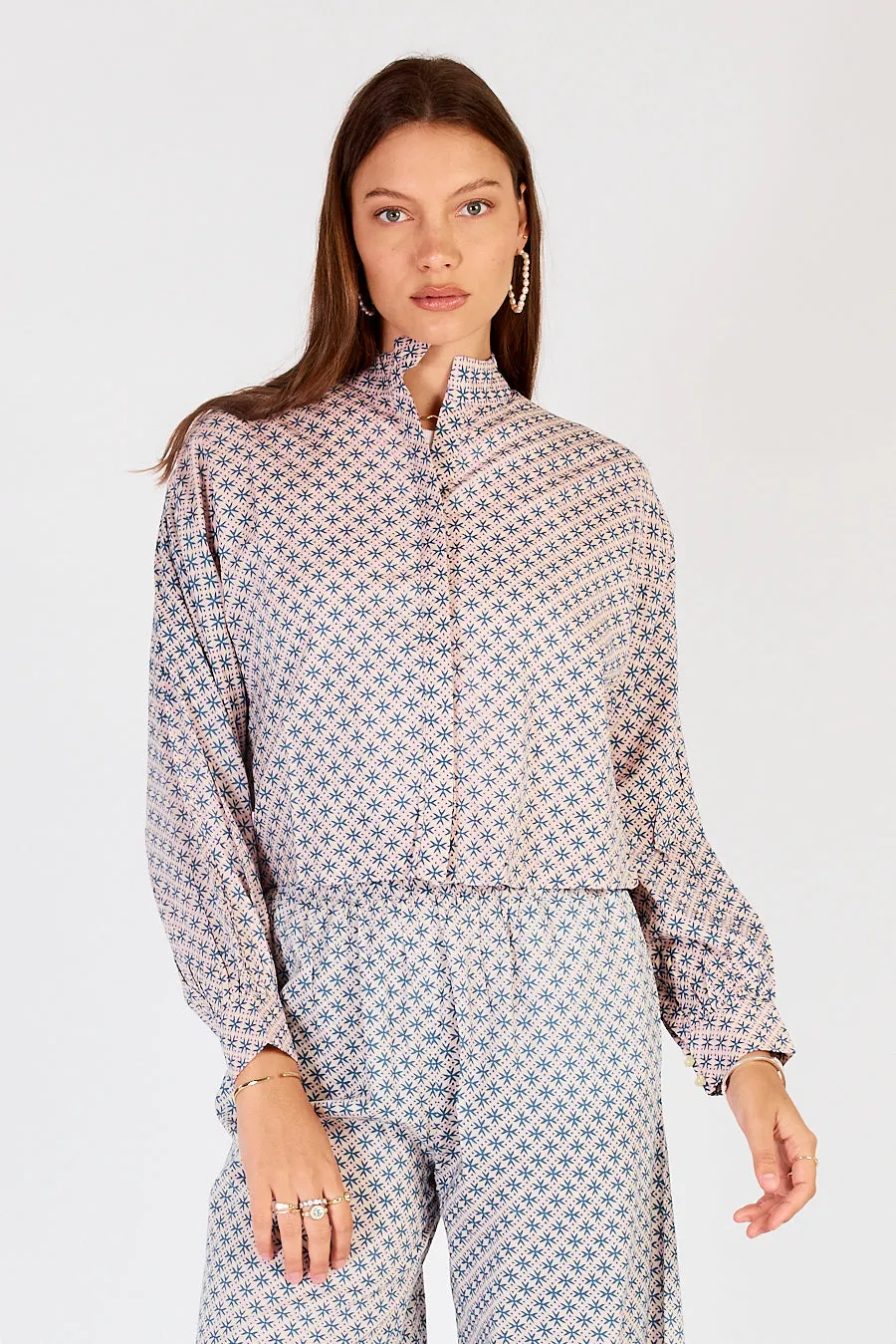 Cowgirl Surfer Aava Shirt Pink