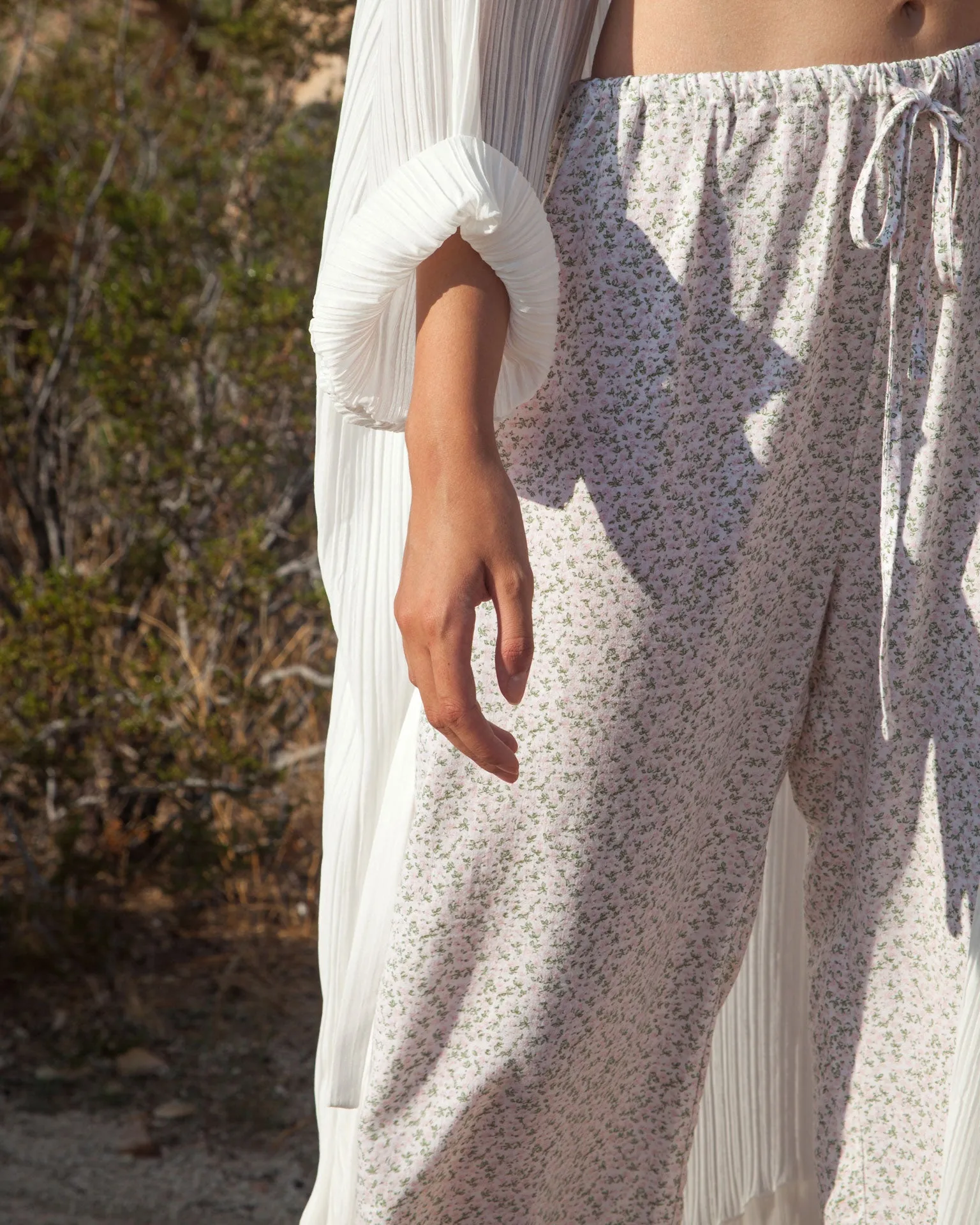 Floral Elastic Pants