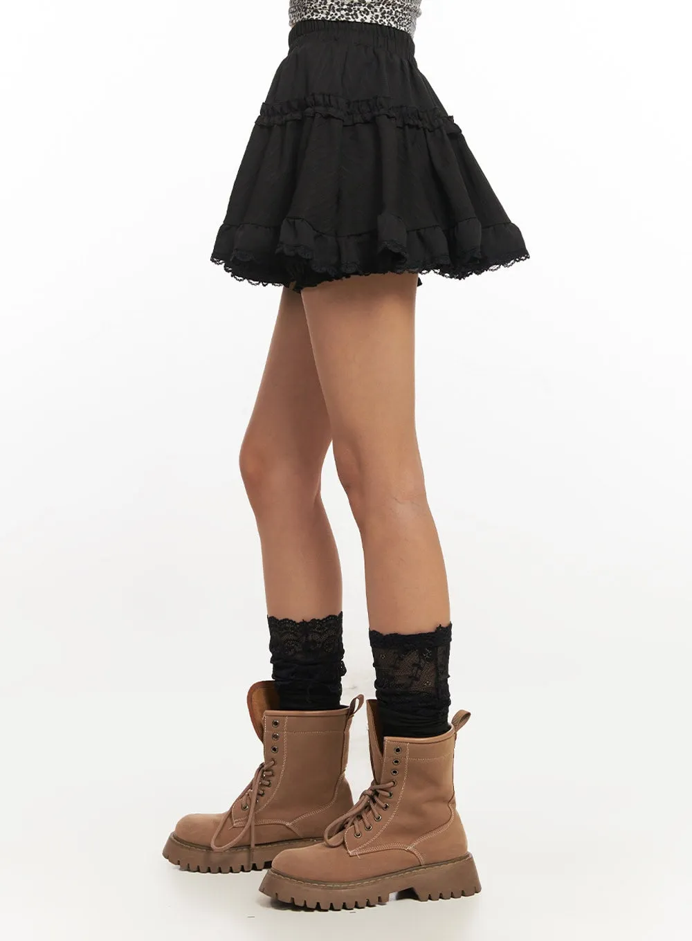 Frilly Lace Mini Skirt IA504