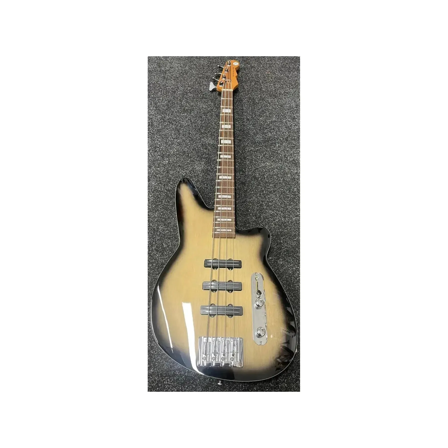 Reverend Triad Bass Korina Burst (Jazz Style) Pre-Owned