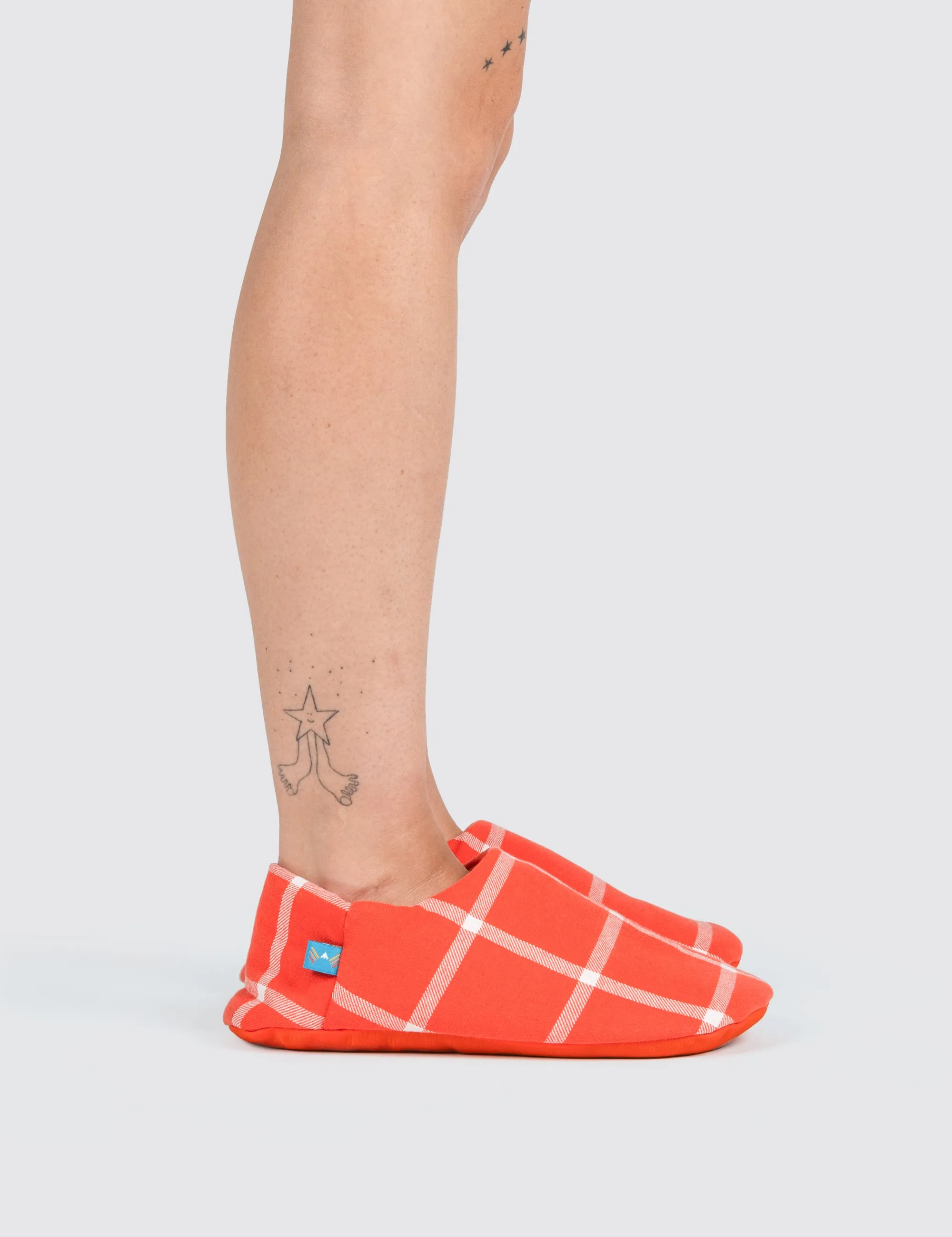 Tomato Grid Slippers