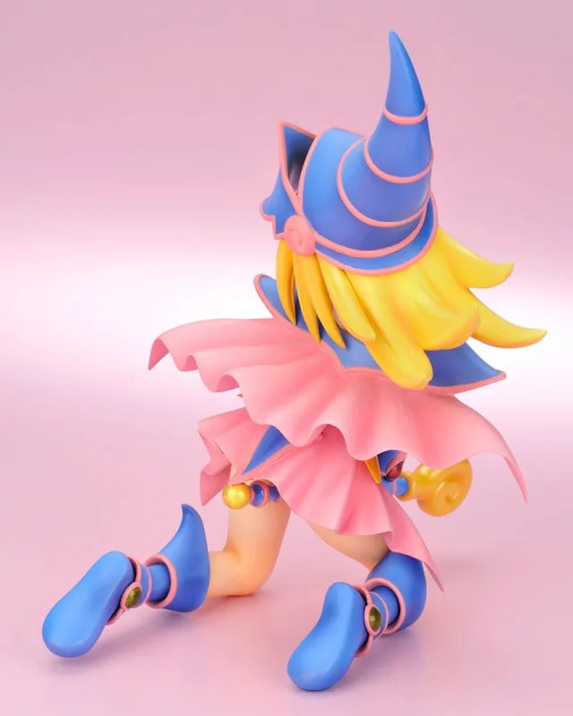 Yu-Gi-Oh! - Dark Magician Girl Figure ARTFX J